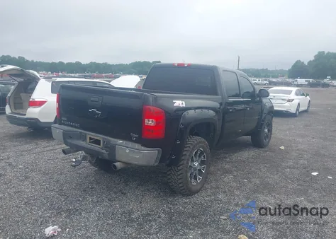 2011 Chevrolet Silverado Lt from USA, damaged, VIN 3GCPKSE32BG218043